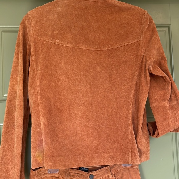 New Frontier.  SUEDE  Neiman Marcus. Jacket & pants  8 - Picture 5 of 8